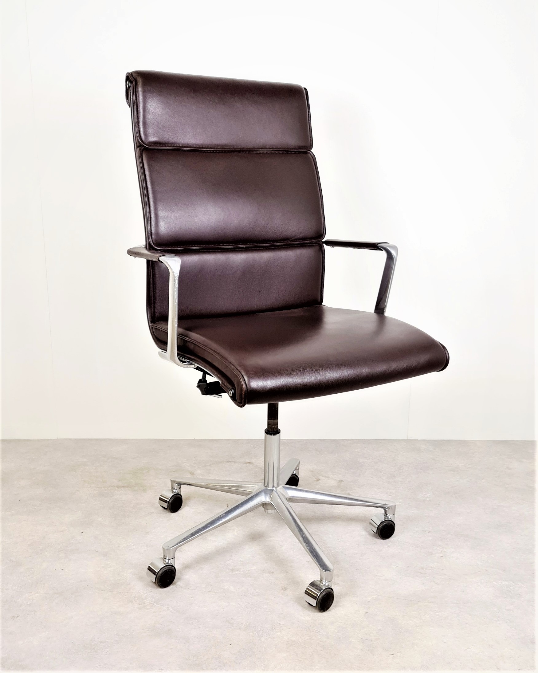 ICF Una Chair Executive Bureaustoel – Used Design